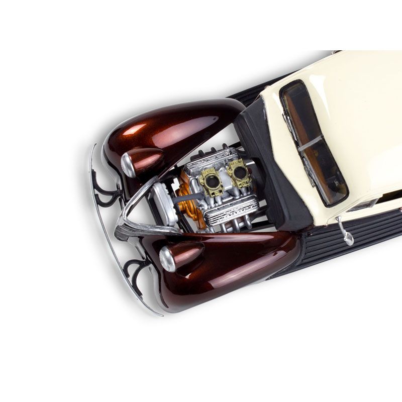 REVELL 1939 CHEVY SEDAN DELIVERY, 1:24 Scale Model Kit