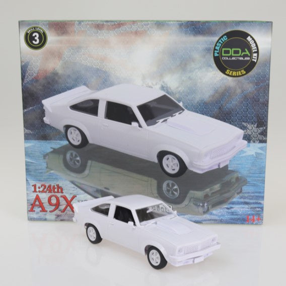 Holden Torana A9X, 1:24 Scale Plastic Model Kit