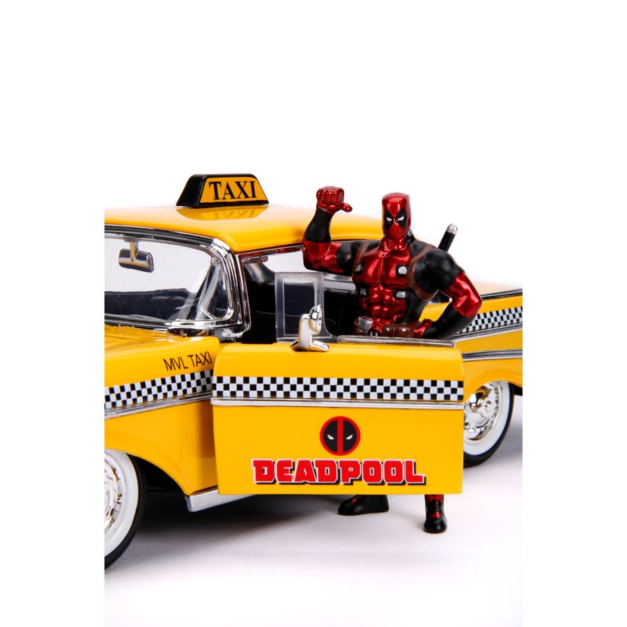 Deadpool (Comics) - 1957 Chevy Bel Air Taxi Hollywood Ride 1:24 Scale Diecast Vehicle with Deadpool
