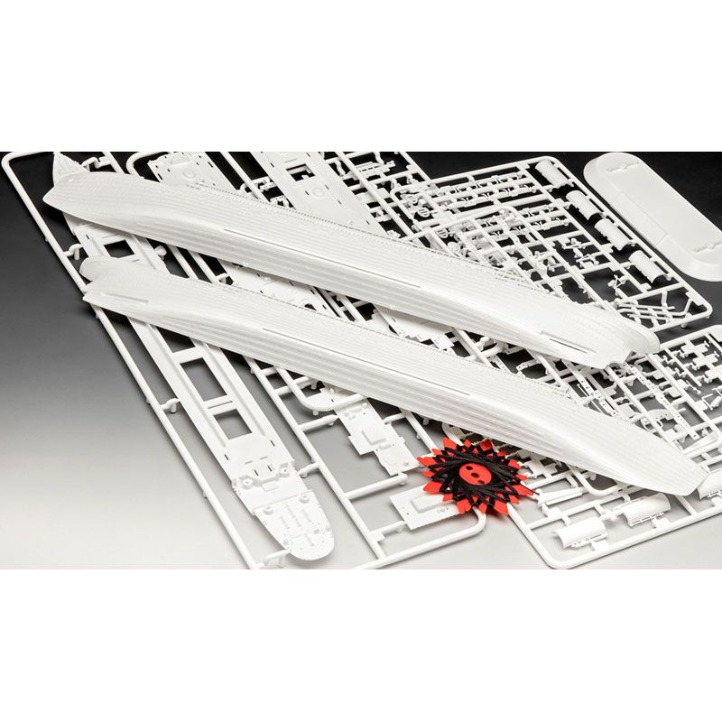 REVELL RMS TITANIC, 1:700 Scale Model Kit