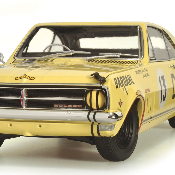 Classic Carlectables Holden HK Monaro GTS 327 1968 Bathurst Winner, 1:18 Scale Diecast Model Car