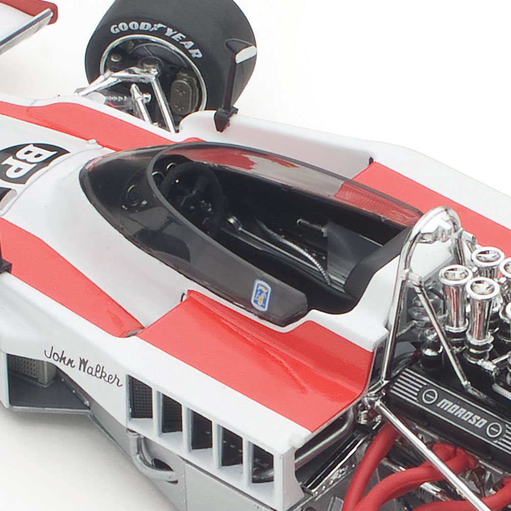 Classic Carlectables Lola T332, 1979 Wanneroo Park Australian Grand Prix Winner, 1:18 Scale Diecast Model Car