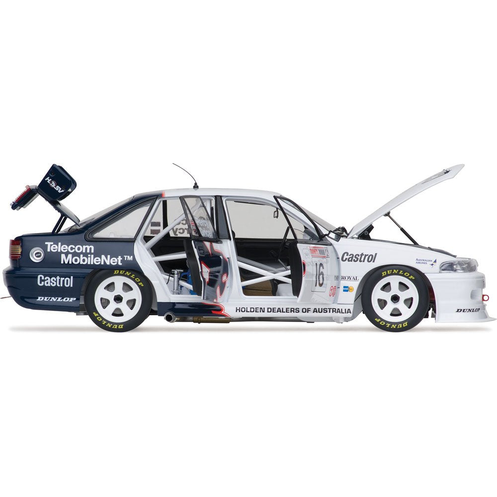 Classic Carlectables Holden VP Commodore 1992 Bathurst, 1:18 Scale Diecast Model Car