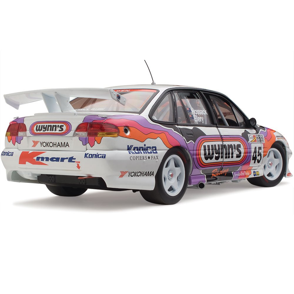Classic Carlectables Holden VS Commodore, 1997 Bathurst, 1:18 Scale Diecast Model Car