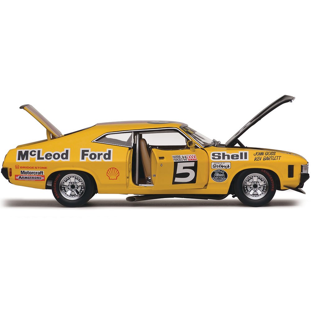 Classic Carlectables Ford XA Falcon GT Hardtop 1973 Bathurst, 1:18 Scale Diecast Model Car