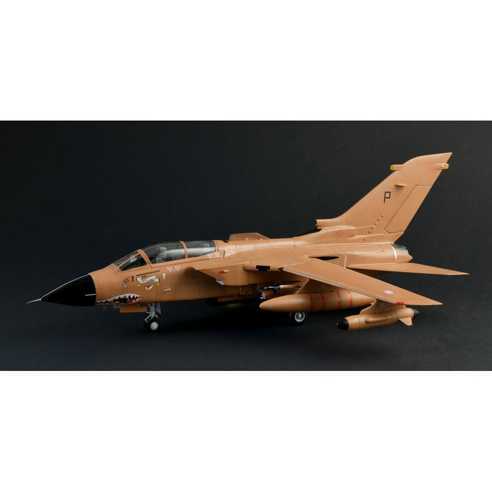 ITALERI TORNADO GR.1/IDS GULF WAR WAR THUNDER EDITION, 1:48 Scale Model Kit