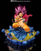 FiguartsZERO [EXTRA BATTLE] SUPER SAIYAN 4 SON GOKU - DAIMA - Figure