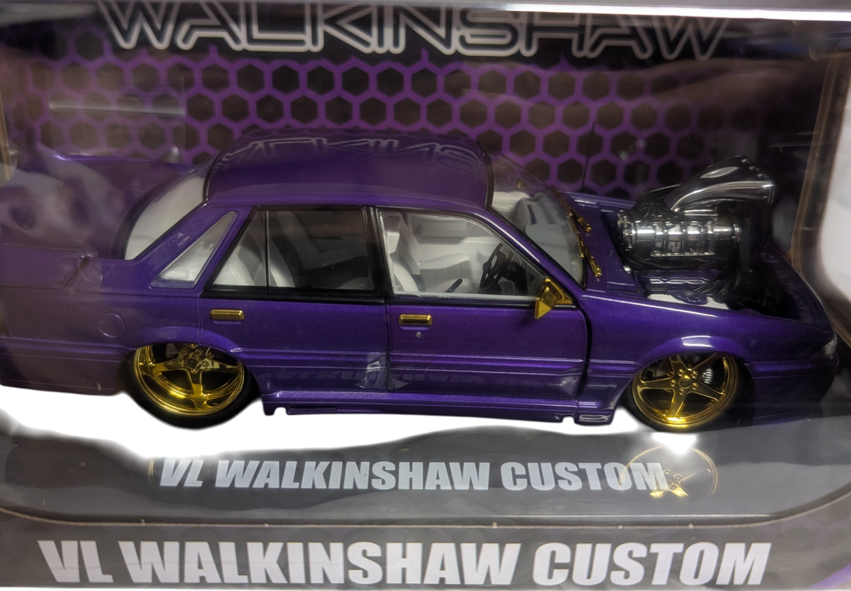 CHASE VERSION: Purple Supercharged Holden VL Walkinshaw, 1:24 Scale Diecast Car